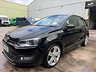 Used 2013 Volkswagen Polo Sel Black - Interior and Exterior details 12