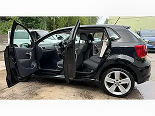 Used 2013 Volkswagen Polo Sel Black - Interior and Exterior details 13