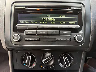 Used 2013 Volkswagen Polo Sel Black - Interior and Exterior details 16
