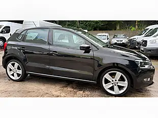 Used 2013 Volkswagen Polo Sel Black - Interior and Exterior details 3