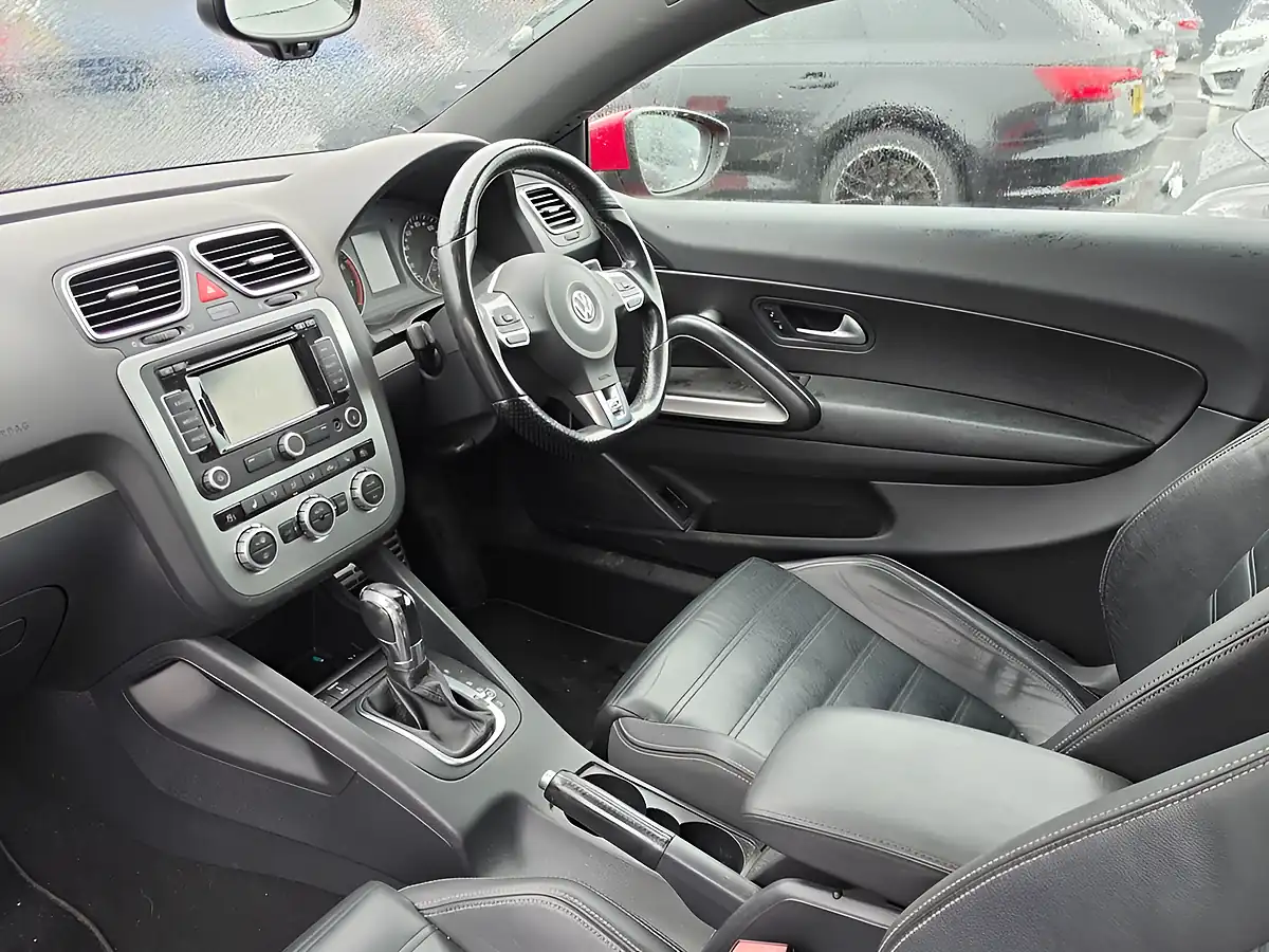 Used 2013 Volkswagen Scirocco R-Line Red - Interior and Exterior details 15