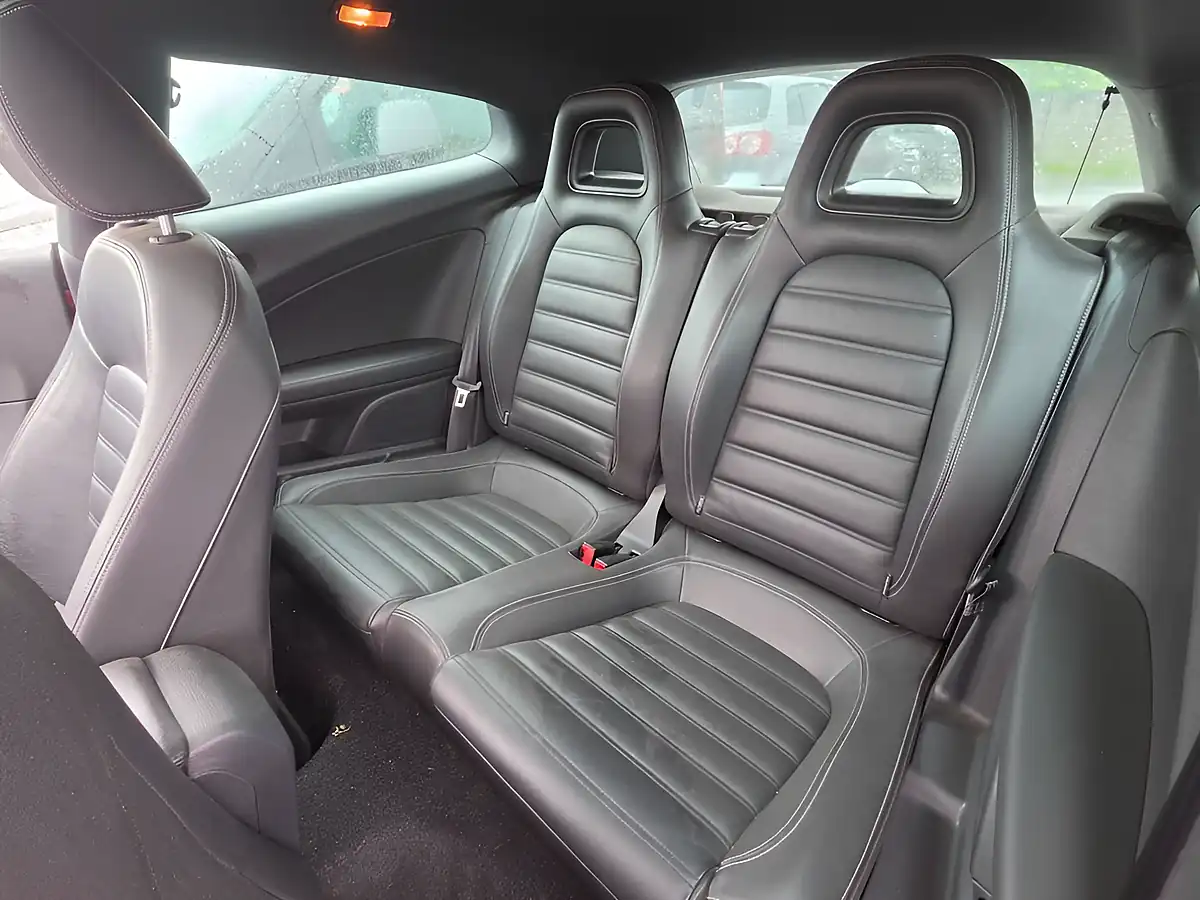Used 2013 Volkswagen Scirocco R-Line Red - Interior and Exterior details 16