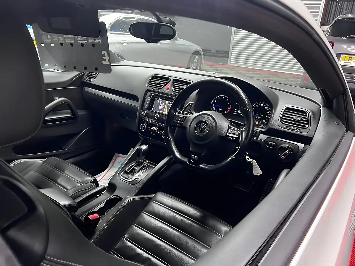Used 2013 Volkswagen Scirocco R White - Interior and Exterior details 14