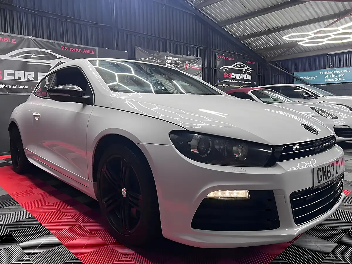 Used 2013 Volkswagen Scirocco R White - Interior and Exterior details 3