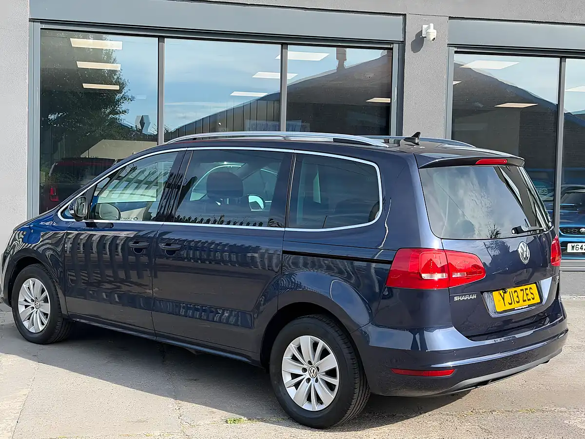 Used 2013 Volkswagen Sharan Bluemotion Tech Se Blue - Interior and Exterior details 10