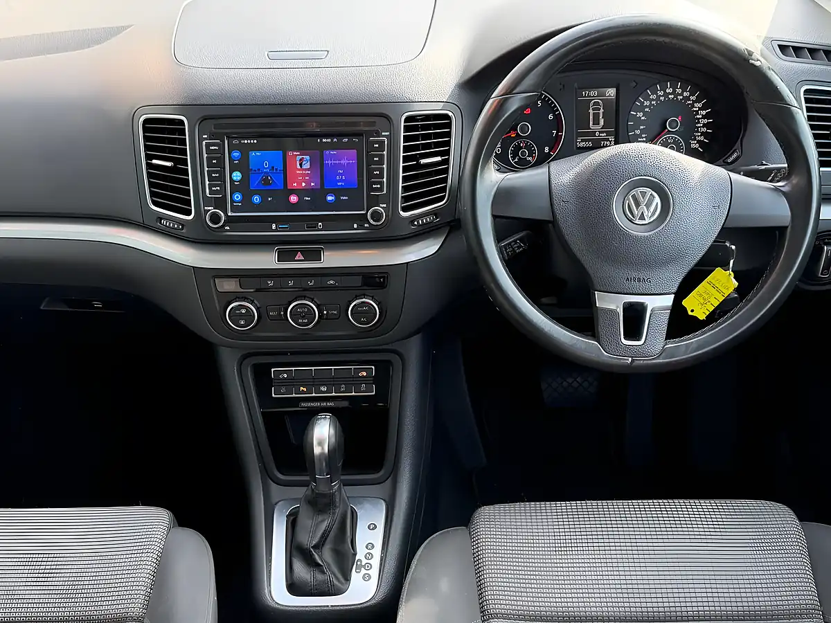 Used 2013 Volkswagen Sharan Bluemotion Tech Se Blue - Interior and Exterior details 11