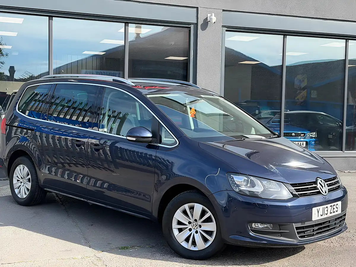 Used 2013 Volkswagen Sharan Bluemotion Tech Se Blue - Interior and Exterior details 2