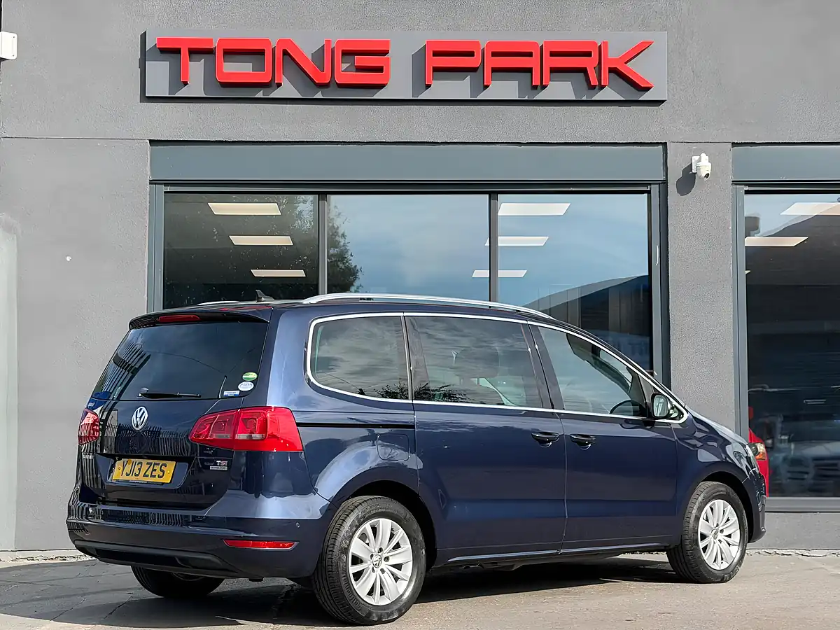 Used 2013 Volkswagen Sharan Se Blue - Interior and Exterior details 10