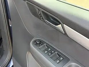 Used 2013 Volkswagen Sharan Se Blue - Interior and Exterior details 11