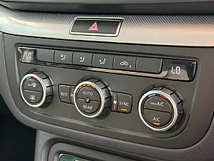 Used 2013 Volkswagen Sharan Se Blue - Interior and Exterior details 13