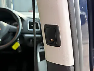 Used 2013 Volkswagen Sharan Se Blue - Interior and Exterior details 17