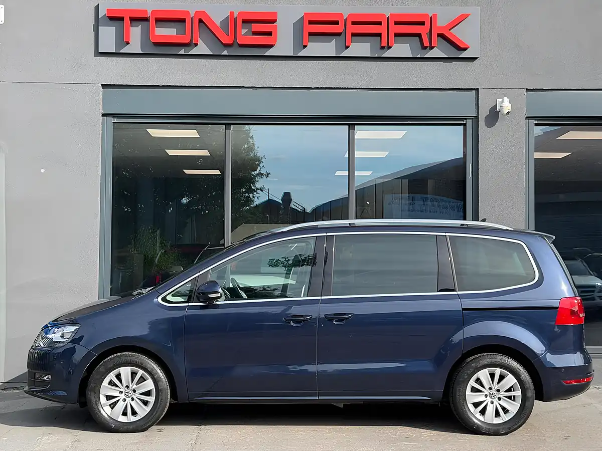 Used 2013 Volkswagen Sharan Se Blue - Interior and Exterior details 4