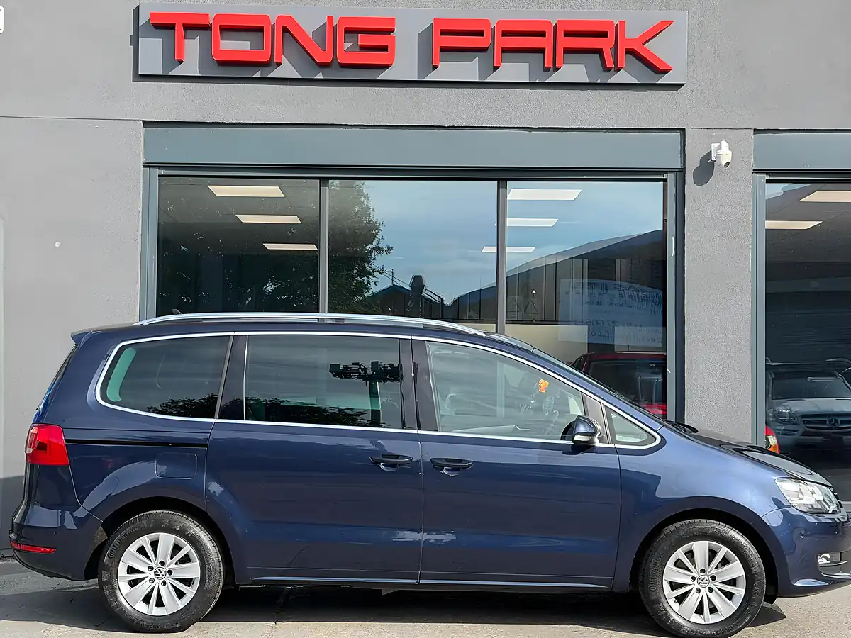 Used 2013 Volkswagen Sharan Se Blue - Interior and Exterior details 7