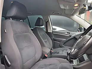 Used 2013 Volkswagen Tiguan Bluemotion Tech Match Silver - Interior and Exterior details 11
