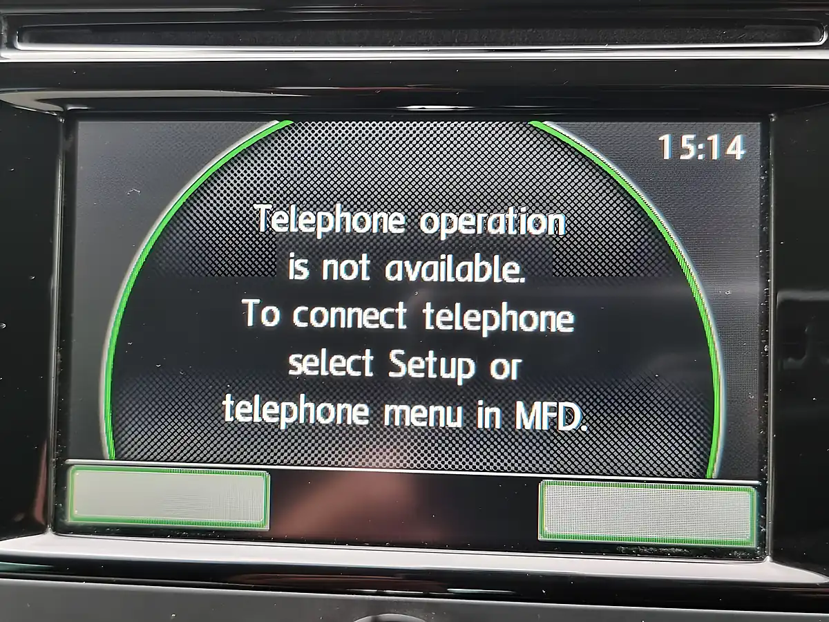 Used 2013 Volkswagen Tiguan Bluemotion Tech Match Silver - Interior and Exterior details 18