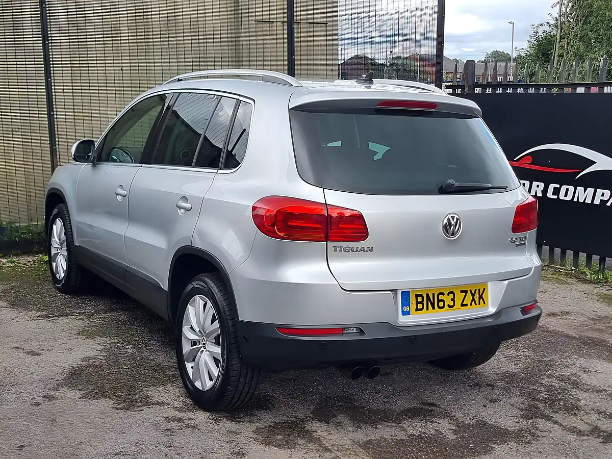 Used 2013 Volkswagen Tiguan Bluemotion Tech Match Silver - Interior and Exterior details 6