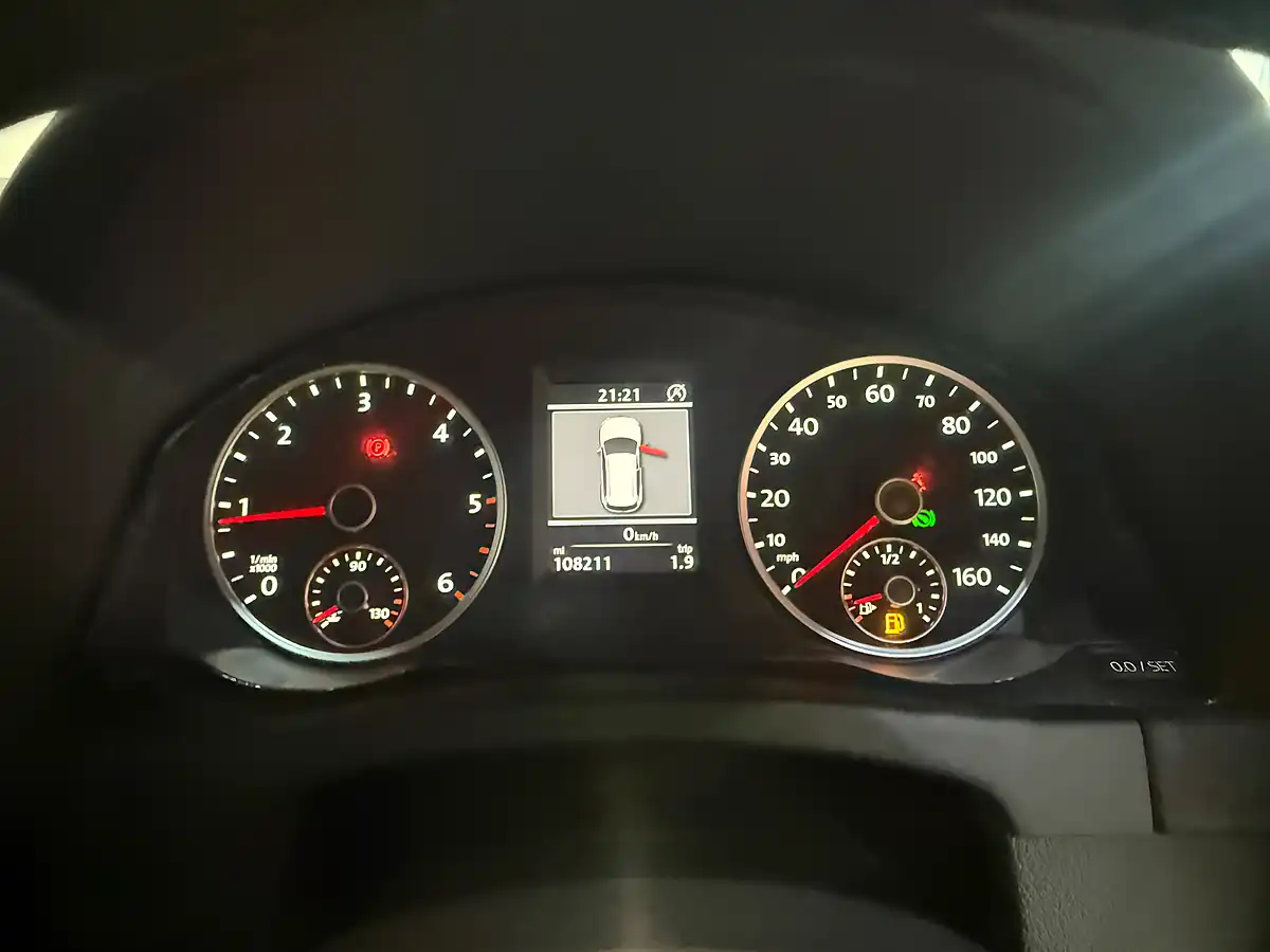 Used 2013 Volkswagen Tiguan Bluemotion Tech R-Line Blue - Interior and Exterior details 19