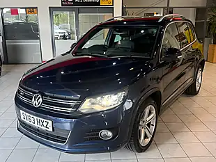 Used 2013 Volkswagen Tiguan Bluemotion Tech R-Line Blue - Interior and Exterior details 4