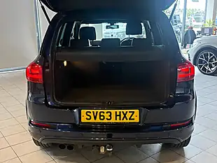 Used 2013 Volkswagen Tiguan Bluemotion Tech R-Line Blue - Interior and Exterior details 8