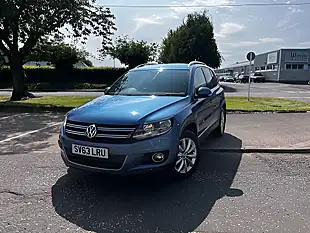 Used 2013 Volkswagen Tiguan Match Blue - Interior and Exterior details 12