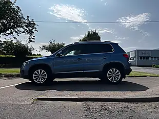 Used 2013 Volkswagen Tiguan Match Blue - Interior and Exterior details 2