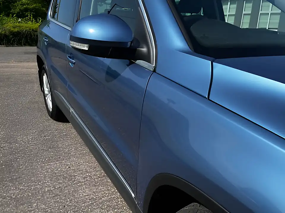 Used 2013 Volkswagen Tiguan Match Blue - Interior and Exterior details 20