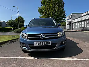Used 2013 Volkswagen Tiguan Match Blue - Interior and Exterior details 4