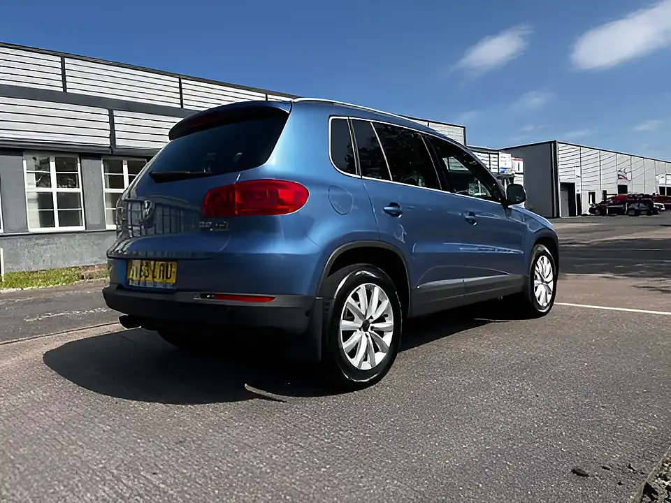 Used 2013 Volkswagen Tiguan Match Blue - Interior and Exterior details 7