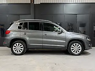Used 2013 Volkswagen Tiguan Match Grey - Interior and Exterior details 4