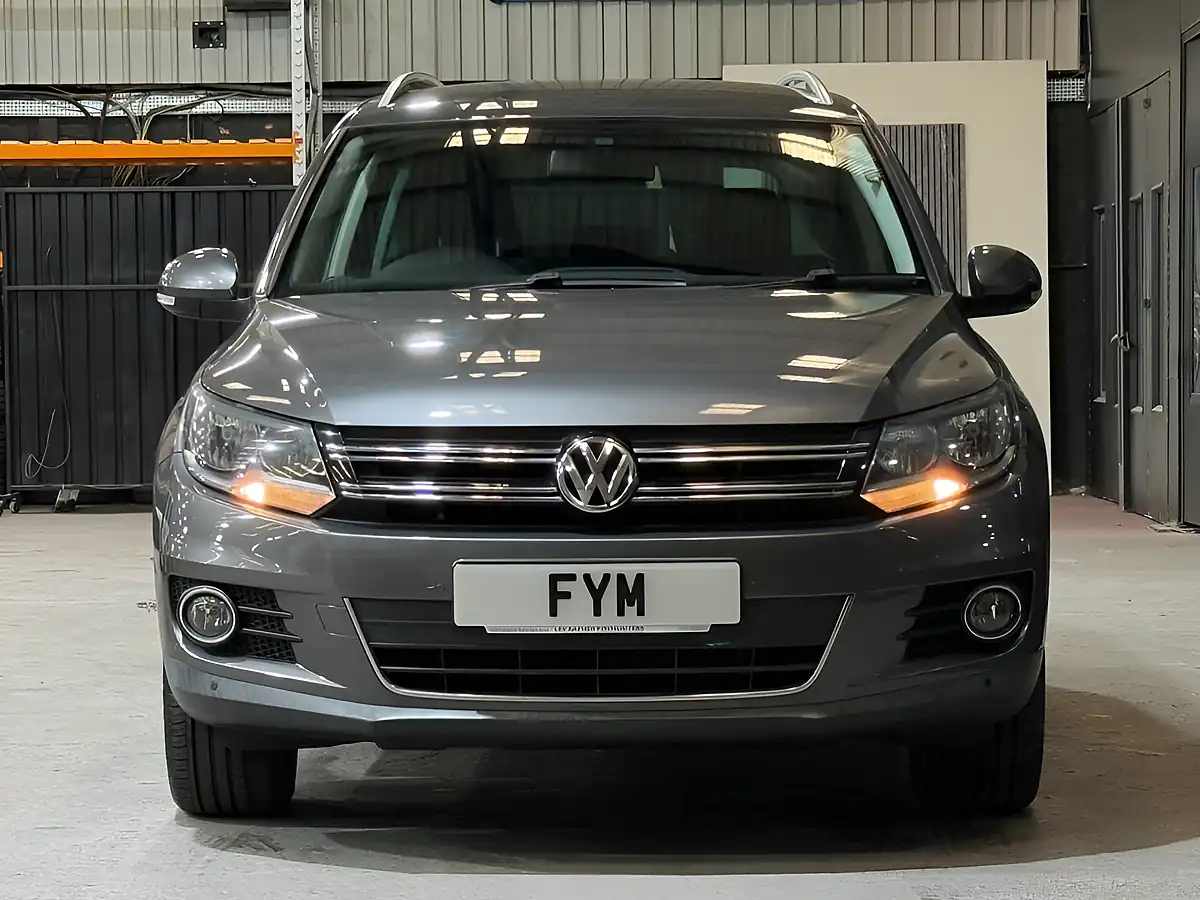 Used 2013 Volkswagen Tiguan Match Grey - Interior and Exterior details 7