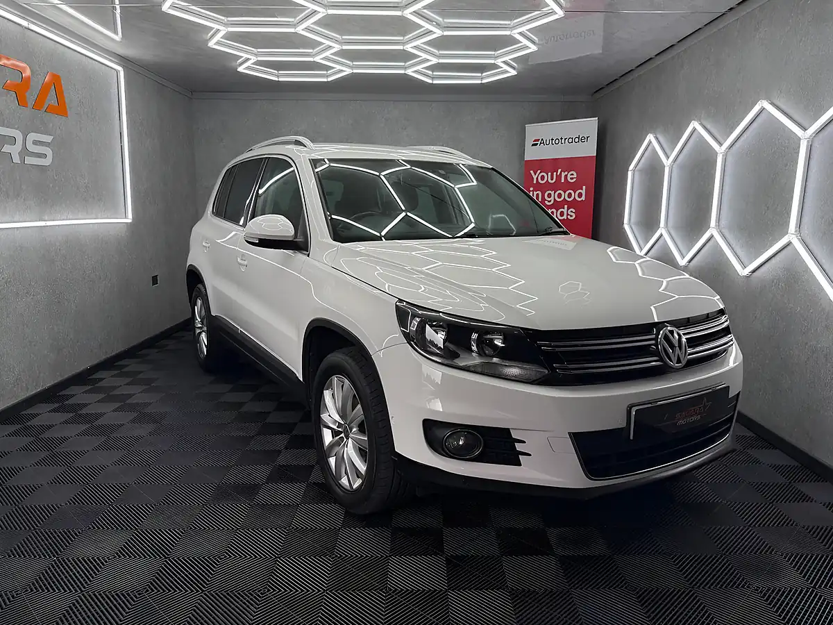 Used 2013 Volkswagen Tiguan Match White - Interior and Exterior details 7