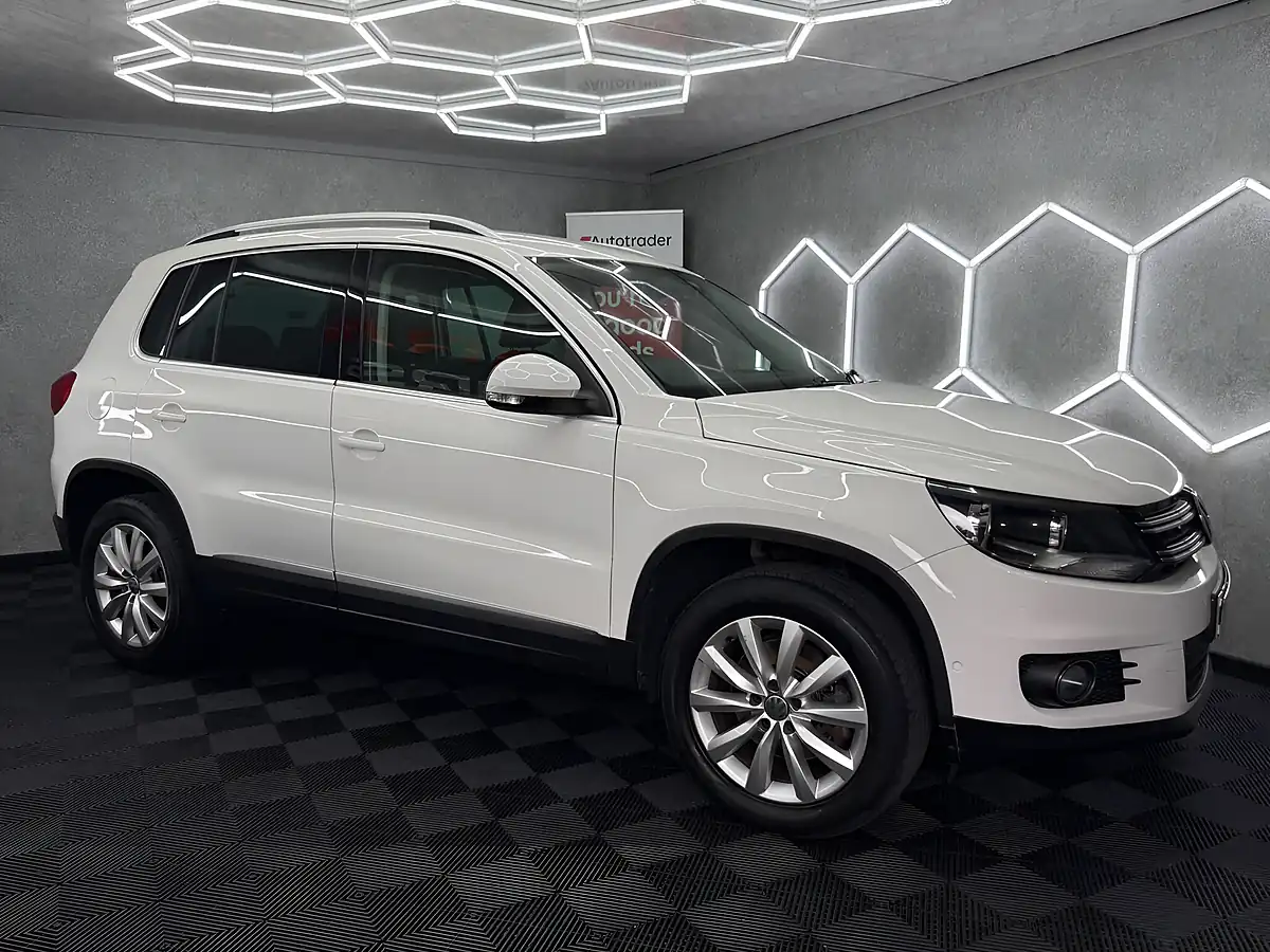 Used 2013 Volkswagen Tiguan Match White - Interior and Exterior details 9