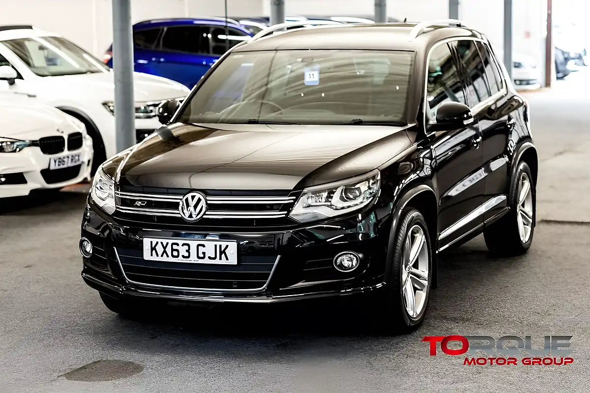 Used 2013 Volkswagen Tiguan R-Line Black - Front View