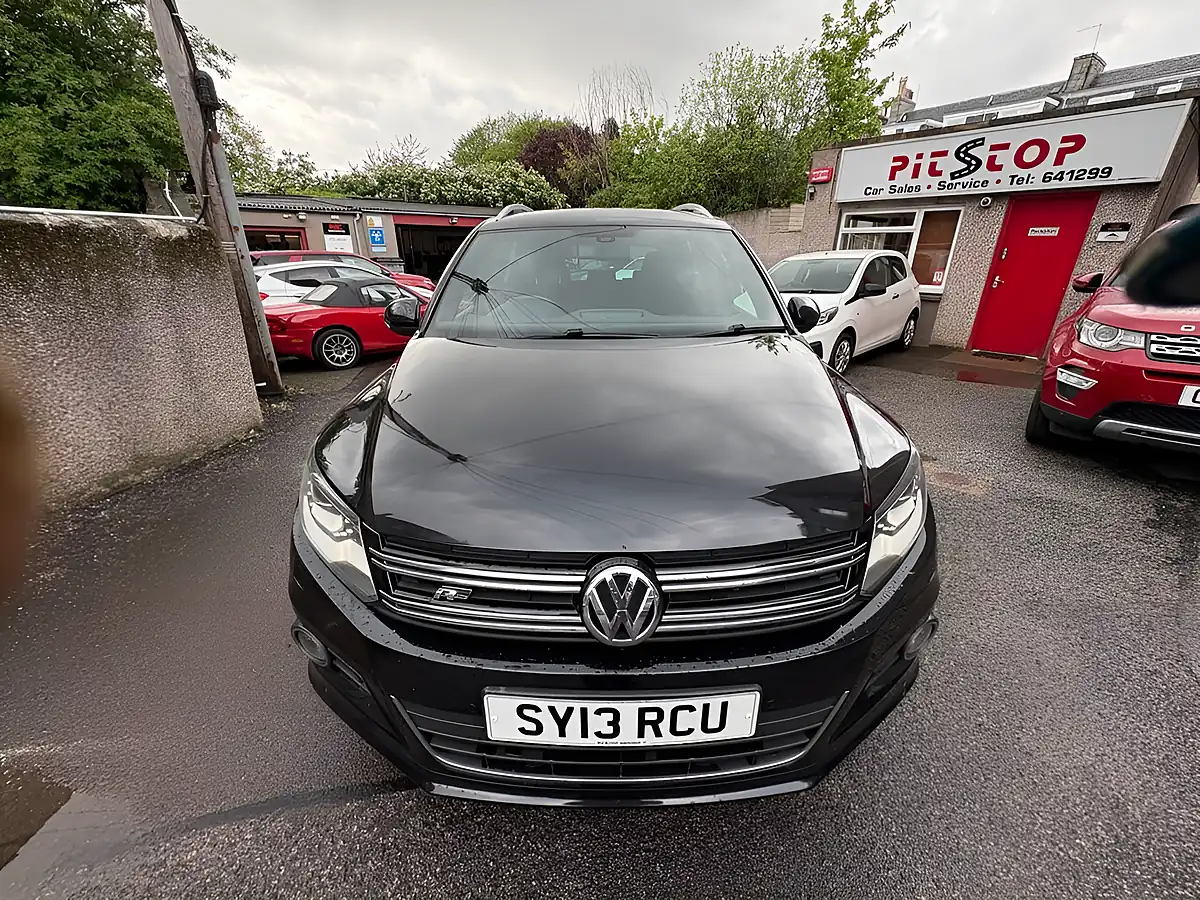 Used 2013 Volkswagen Tiguan R-Line Black - Interior and Exterior details 10