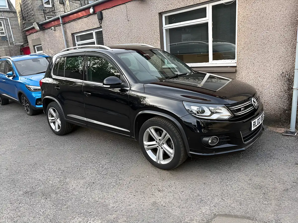 Used 2013 Volkswagen Tiguan R-Line Black - Interior and Exterior details 7
