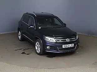 Used 2013 Volkswagen Tiguan R-Line Blue - Interior and Exterior details 9