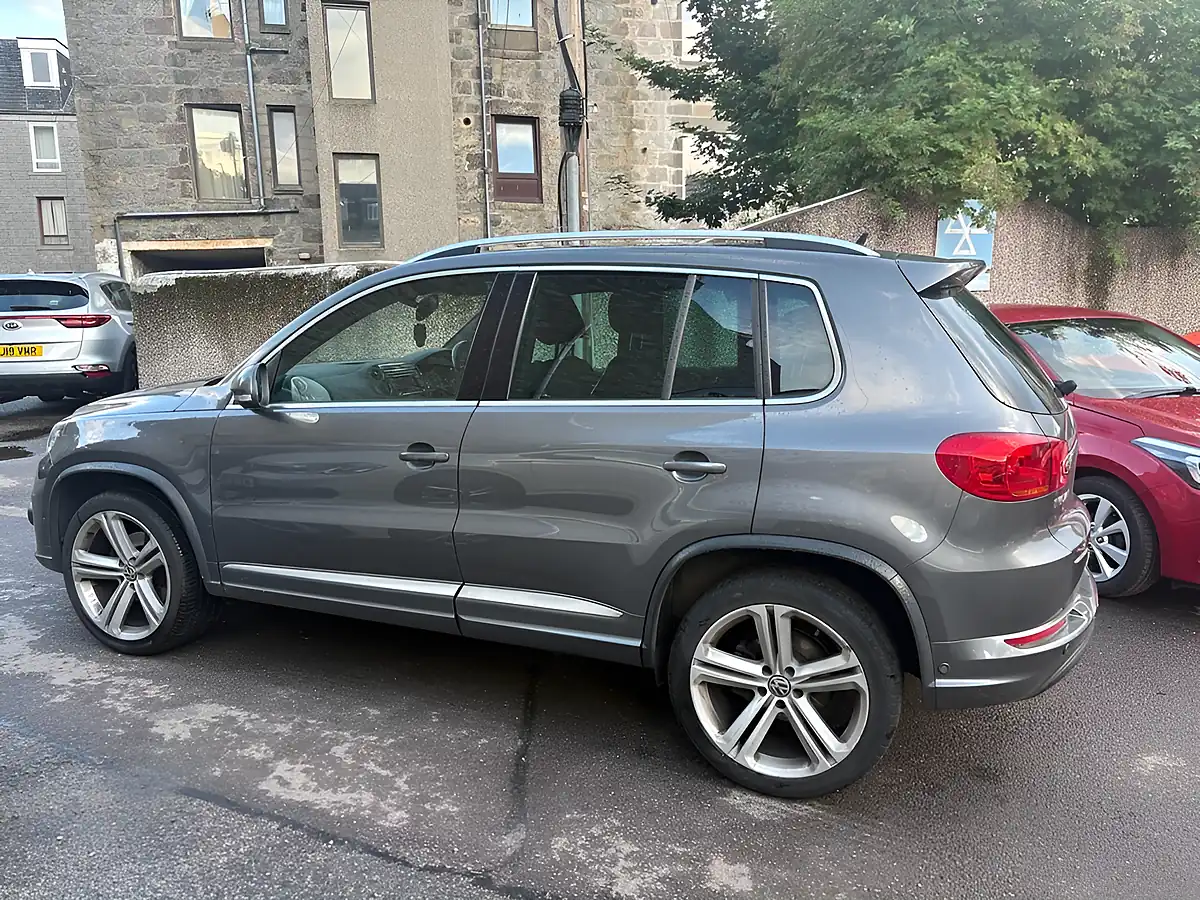 Used 2013 Volkswagen Tiguan R-Line Grey - Interior and Exterior details 6