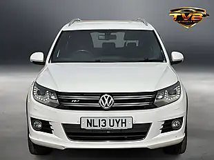Used 2013 Volkswagen Tiguan R-Line Pure White - Interior and Exterior details 10