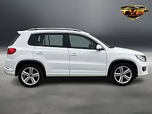 Used 2013 Volkswagen Tiguan R-Line Pure White - Interior and Exterior details 2
