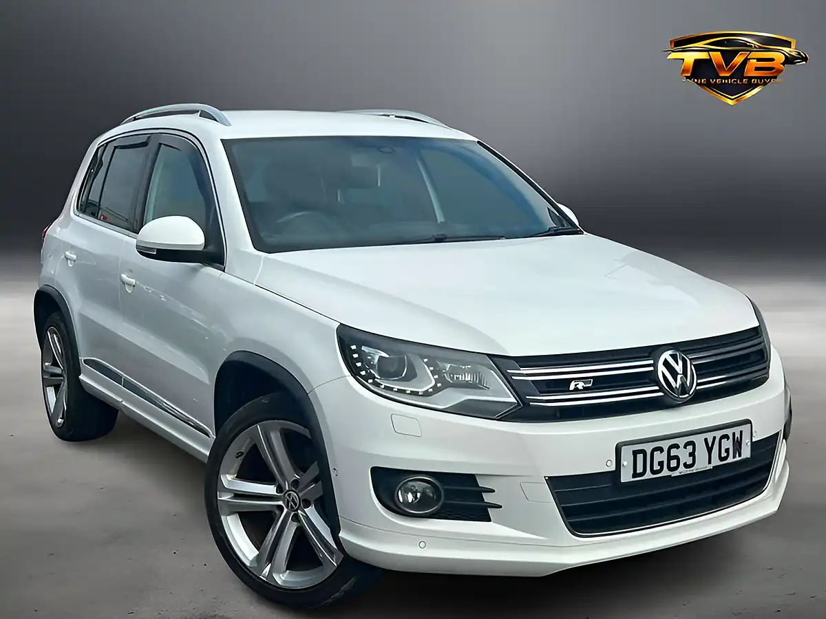 Used 2013 Volkswagen Tiguan R-Line White - Front View