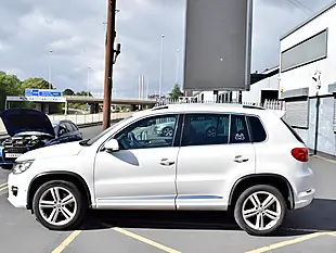 Used 2013 Volkswagen Tiguan R-Line White - Interior and Exterior details 4