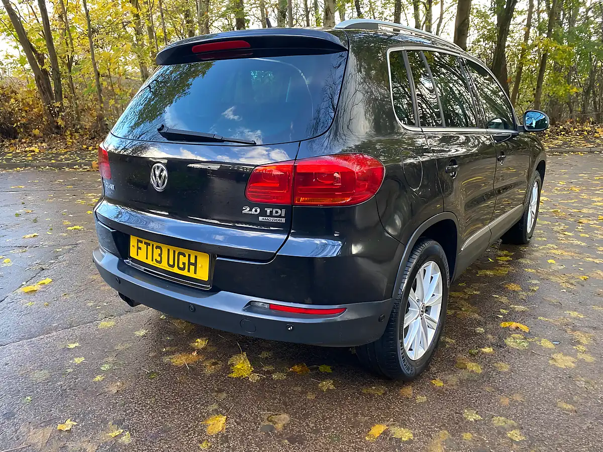 Used 2013 Volkswagen Tiguan Se Black - Interior and Exterior details 5