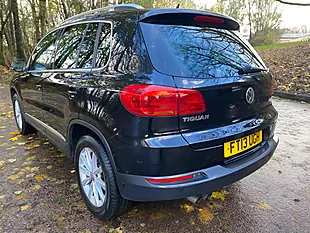 Used 2013 Volkswagen Tiguan Se Black - Interior and Exterior details 7