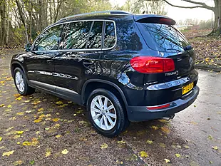 Used 2013 Volkswagen Tiguan Se Black - Interior and Exterior details 8