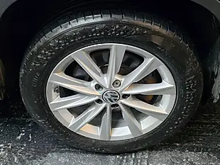 Used 2013 Volkswagen Tiguan Se Blue - Interior and Exterior details 19