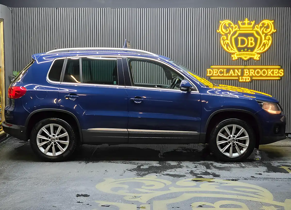 Used 2013 Volkswagen Tiguan Se Blue - Interior and Exterior details 2