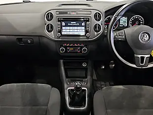 Used 2013 Volkswagen Tiguan Se Bronze - Interior and Exterior details 10