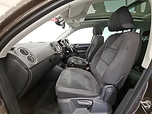 Used 2013 Volkswagen Tiguan Se Bronze - Interior and Exterior details 18