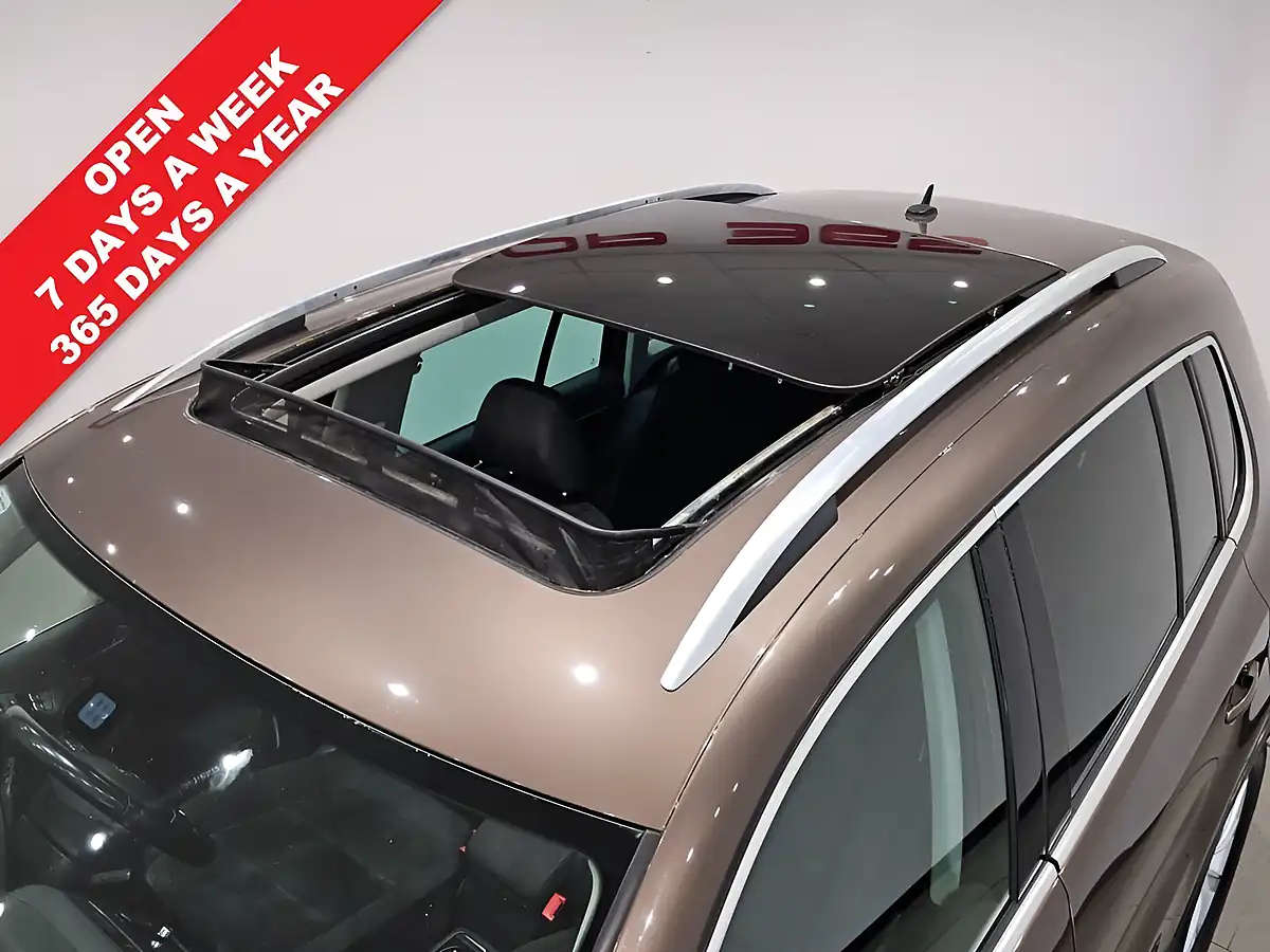 Used 2013 Volkswagen Tiguan Se Bronze - Interior and Exterior details 2