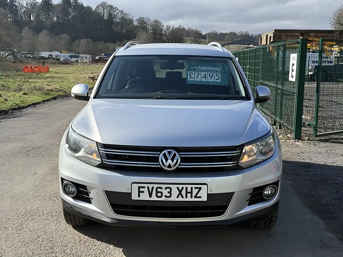 Used 2013 Volkswagen Tiguan Se Silver - Interior and Exterior details 2